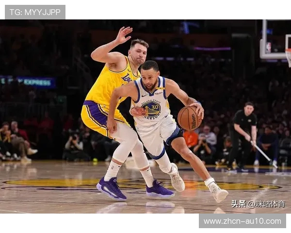 湖勇大战被称NBA春晚 联盟巧借宿敌恩怨上演顶级流量盛宴 湖勇大战被称NBA春晚 联盟巧借宿敌恩怨上演顶级流量盛宴