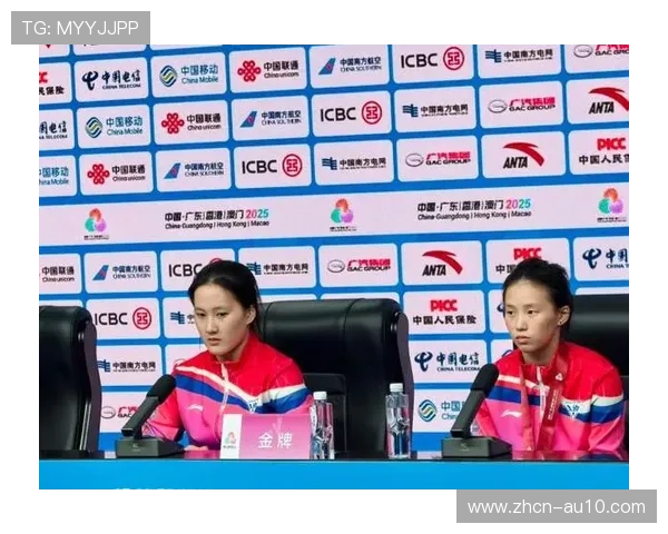 女子双人10米台决赛：上海组合陈芋汐-掌敏洁高分夺金