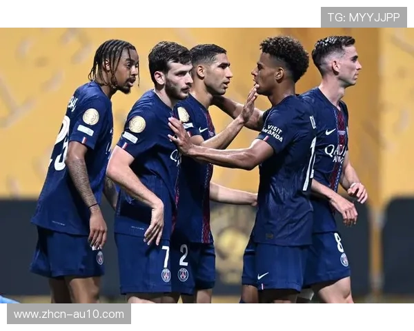 巴黎圣日耳曼让二追三逆转摩纳哥，杜埃替补双响建功